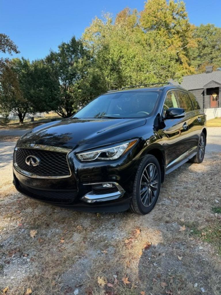 2017 INFINITI QX60 Base