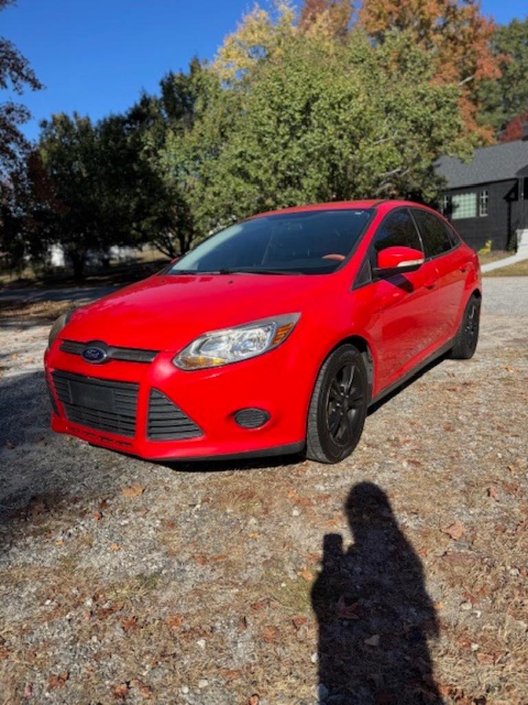 2014 Ford Focus SE's photo