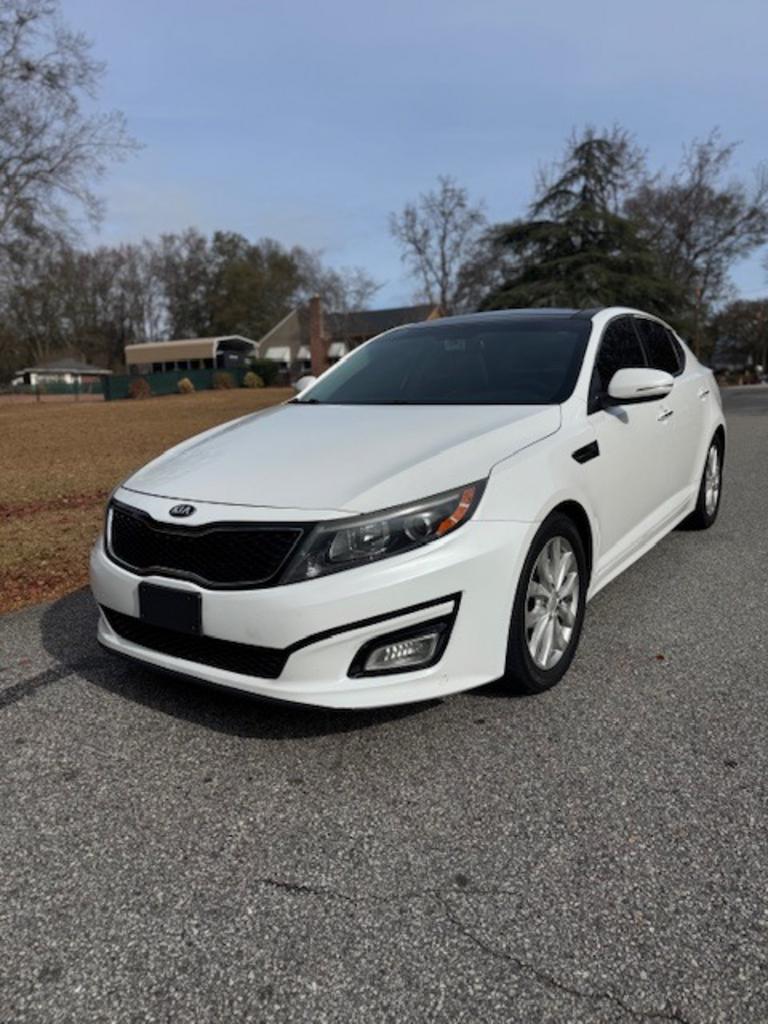 2015 Kia Optima EX's photo