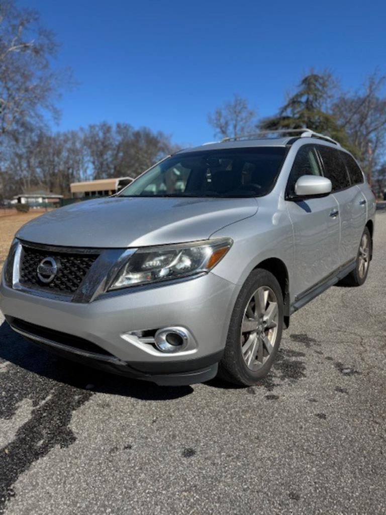 2014 Nissan Pathfinder Platinum