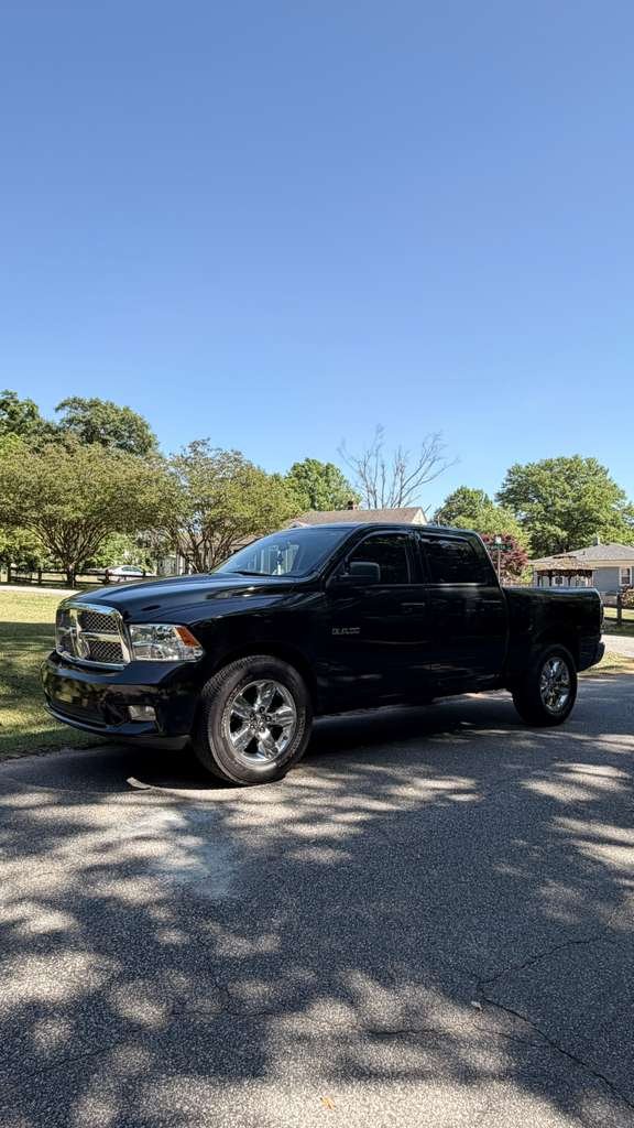 2010 RAM Ram 1500 Pickup Laramie