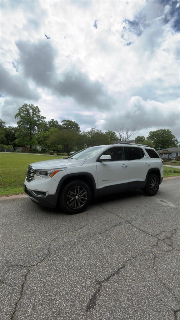2019 GMC Acadia SLT-1 AWD's photo